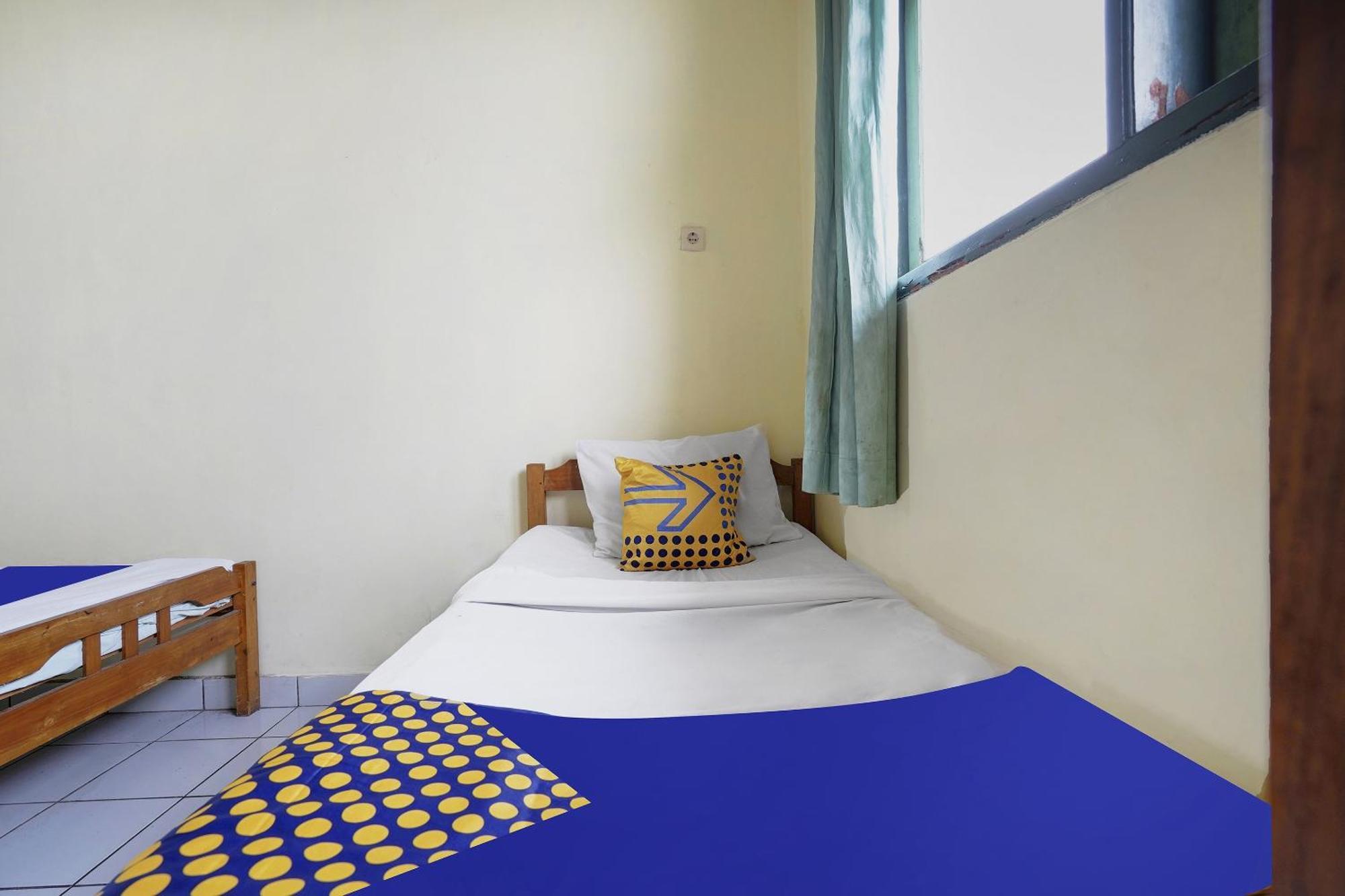 Spot On 91064 Wisma Lec Syariah Garut Exterior foto