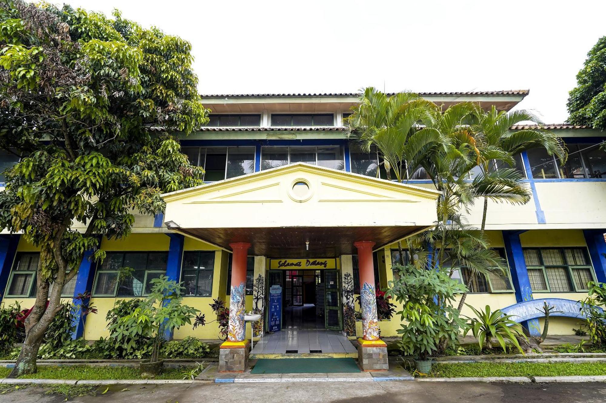 Spot On 91064 Wisma Lec Syariah Garut Exterior foto